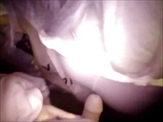 გოგონებმა ის მიმტანს გადასცეს