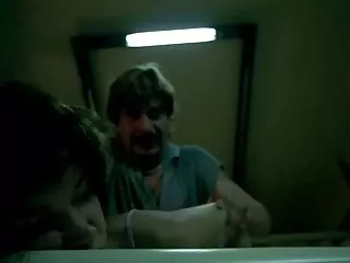 Busty შავგვრემანი ზის ბიუსჰალტერში და ტრუსებში პორნო ვიდეოები